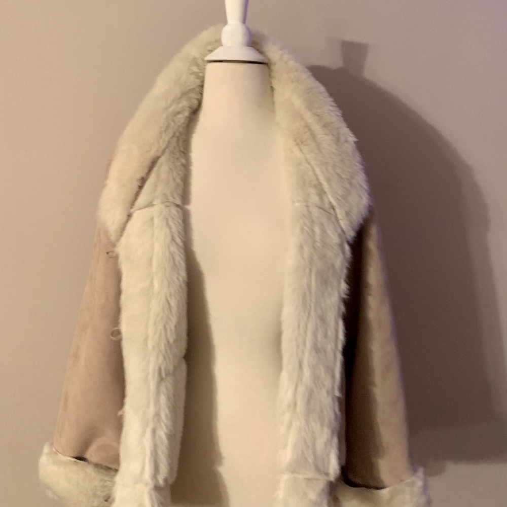 Beautiful coldwater creek coat ~ medium ~faux fur lining